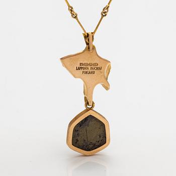Björn Weckström, "Joiku", a 14K gold and copper ore necklace. Lapponia 1973.