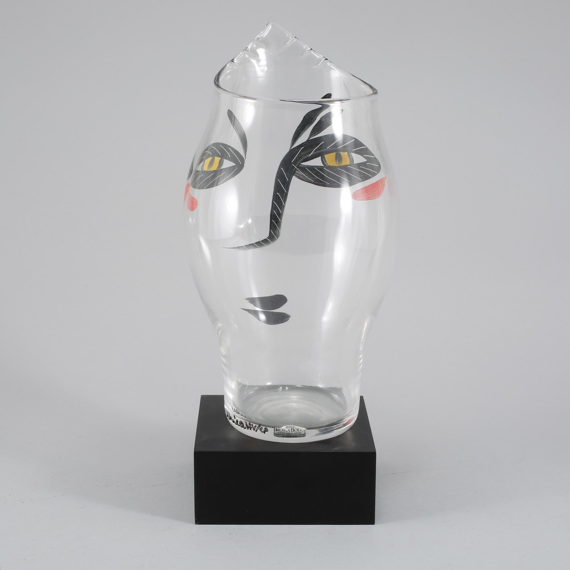VAS, glas, Ulrica Hydman-Vallien, Kosta Boda, 1900-talets slut.