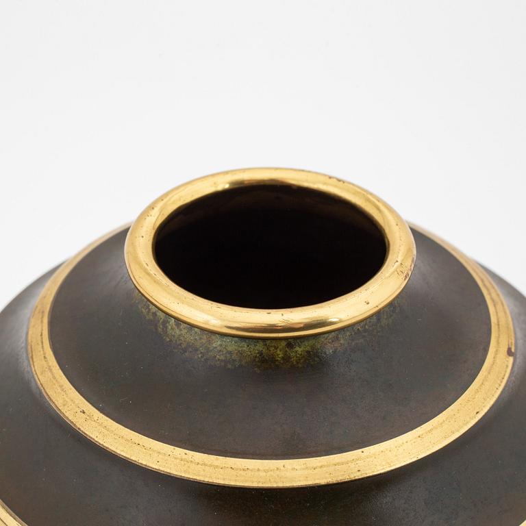 Ä bronze Art Deco vase, Svenska Metallverken, 1920's/1930's.