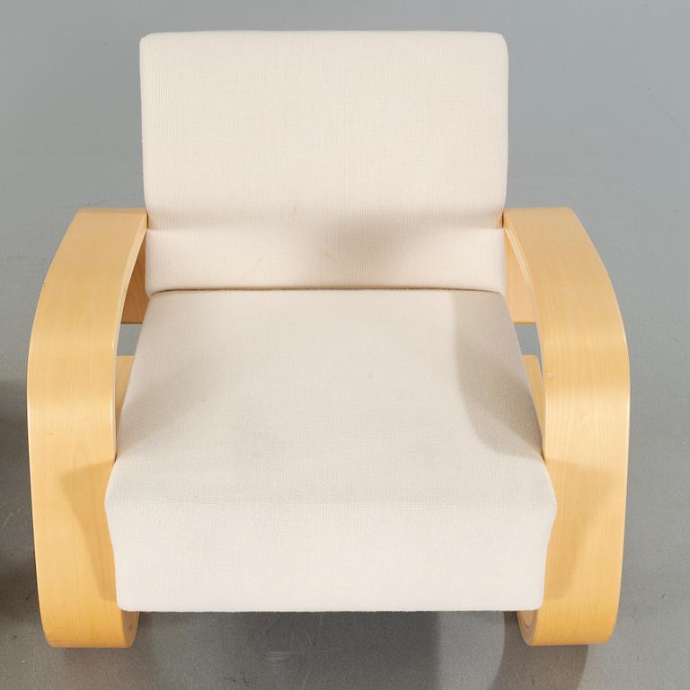 A pair of model 400 "Tank" chair designed by Alvar Aalto, Artek, 2004.