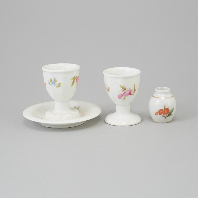 MATSERVIS, 117 delar, porslin. Rosenthal, "Maria" 1900-tal.