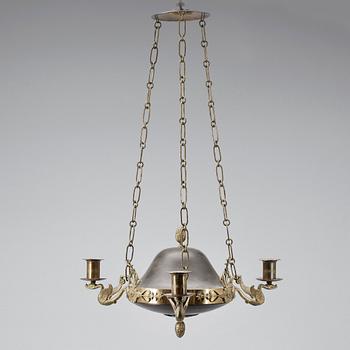 TAKAMPEL, empirestil, 1900-talets början. Höjd ca 60 cm.