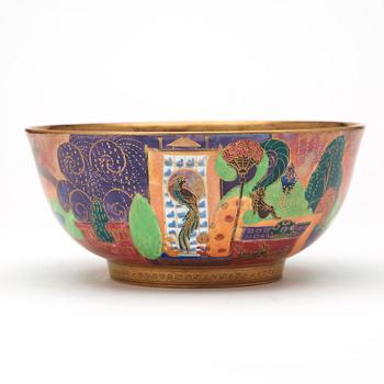 WEDGWOOD, a 'fairyland lustre' bowl, attributed to Daisy Makeig-Jones, England 1920's.