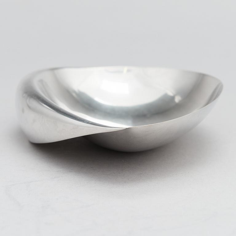 Tapio Wirkkala, skål, silver (916), Kultakeskus, Tavastehus 1958.