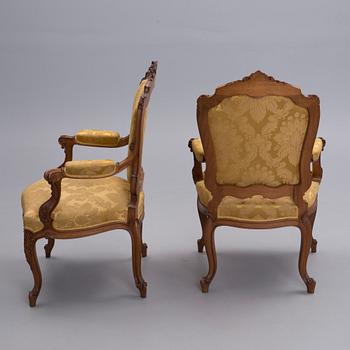 KARMSTOLAR, ett par, Louis XV-stil, Frankrike 1900-talets början.