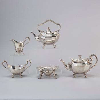 A Scottish five-piece silver tea service, 1911-2.