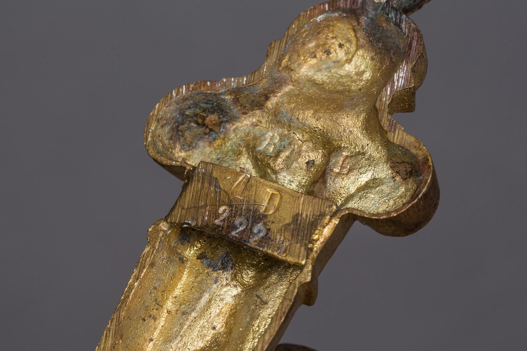 GARDINOMTAG, förgylld metall, Louis XVI-stil. Frankrike, 1900-talets första hälft.
