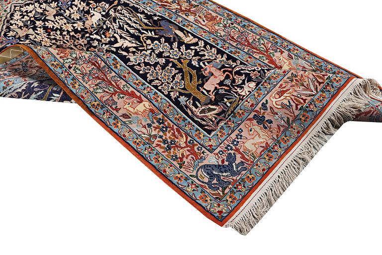 A rug, Esfahan, part silk, ca 159 x 103 cm.