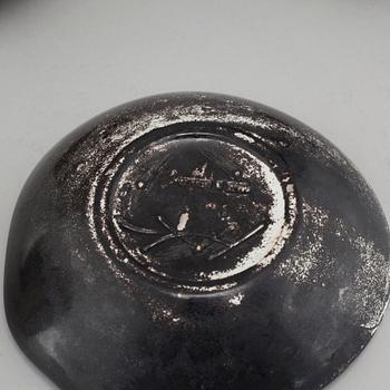 HERMANN AUGUST KÄHLER, five pieces of earthenware, signed.