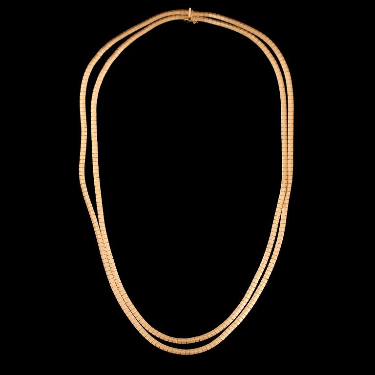 COLLIER, 18K guld. Total vikt ca 29 g.