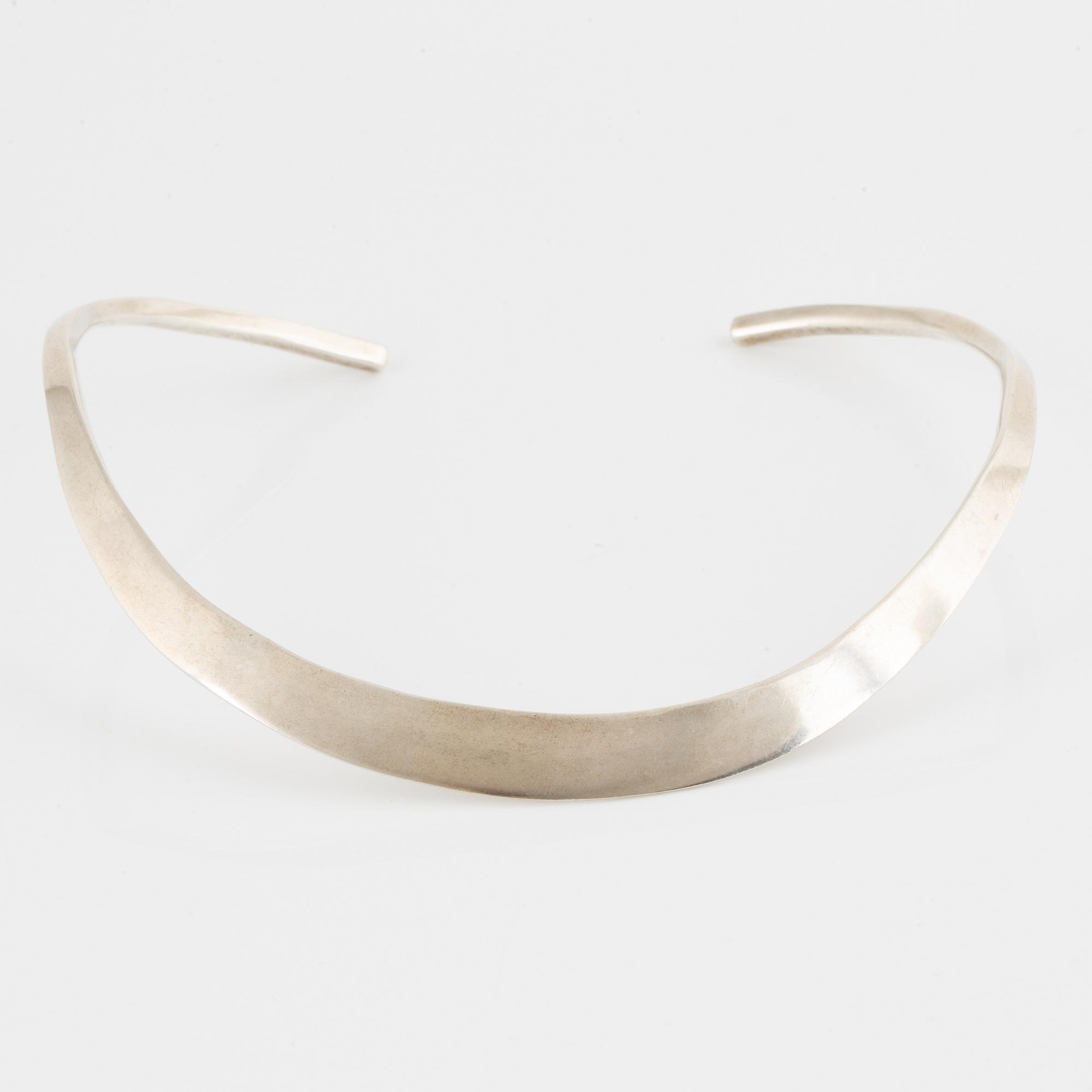 A BORGILA silver necklace.