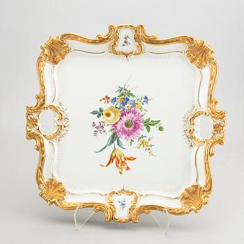 Bricka Meissen, rokokostil 1900-tal porslin.