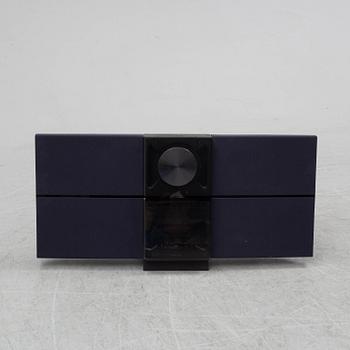 BANG & OLUFSEN, model "Beosound Century".