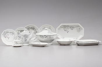MATSERVIS, 66 delar, porslin, "Maria", Rosenthal.