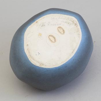 A stoneware art object by Jan de Rooden, Gustavsberg 1960´s.