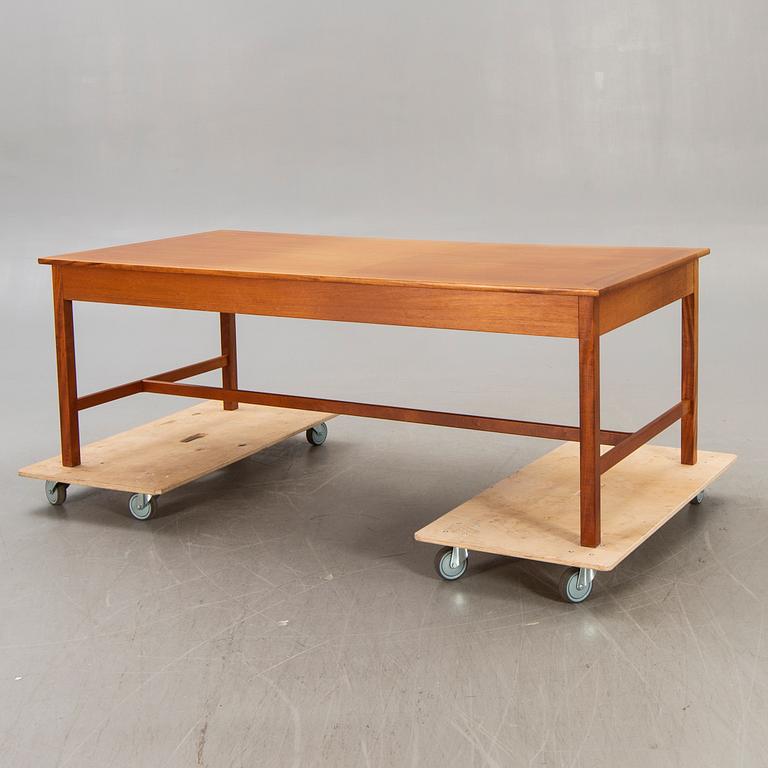 Kerstin Hörlin-Holmquist, desk, A&C Collection Br. Perssons Specialsnickeri, 1960-70s.