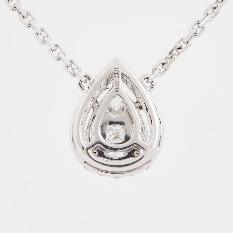 COLLIER, droppformad med diamanter i olika slipformer.
