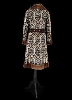 A 1960s/70s two-pieve ensemble cosisting dress and coat by Rèty.