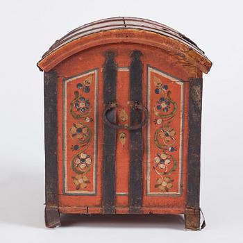 A painted provincial chest, Norbotten, Sweden, dated 1827.