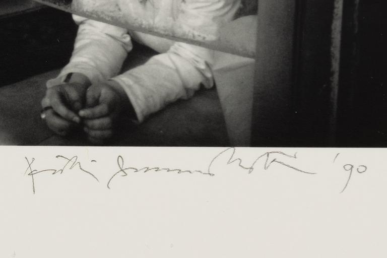 Pentti Sammallahti, "Belomorsk, White Sea, Russia, 1990".