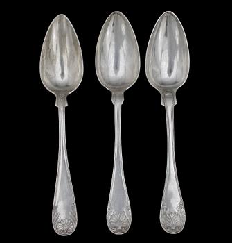 MATSKEDAR, 7 st, silver, snarlika, troligen Jonas Olsson Enberg, Värnesborg, 1856. Vikt 399g.