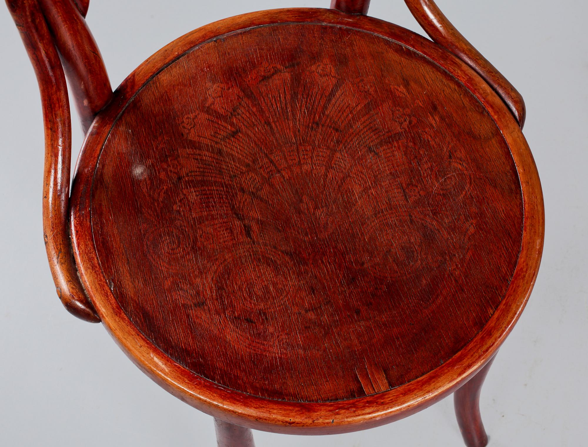 STOLAR, 4 st, Thonet, 1900-talets första hälft.