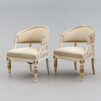 KARMSTOLAR, 1 par, gustaviansk stil, 1900-talets första hälft.