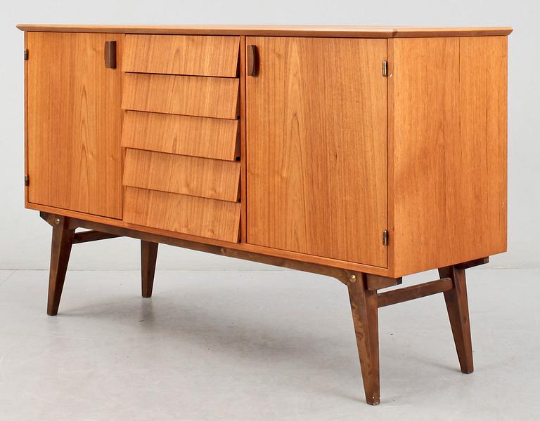 SIDEBOARD, Gunnars fabriker, Nässjö, 1950/60-tal.
