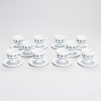 A 28 pieces of porcelain tableware by Tapio Wirkkala, model "Composition/Jääkukka" for Rosenthal, 20th cen.