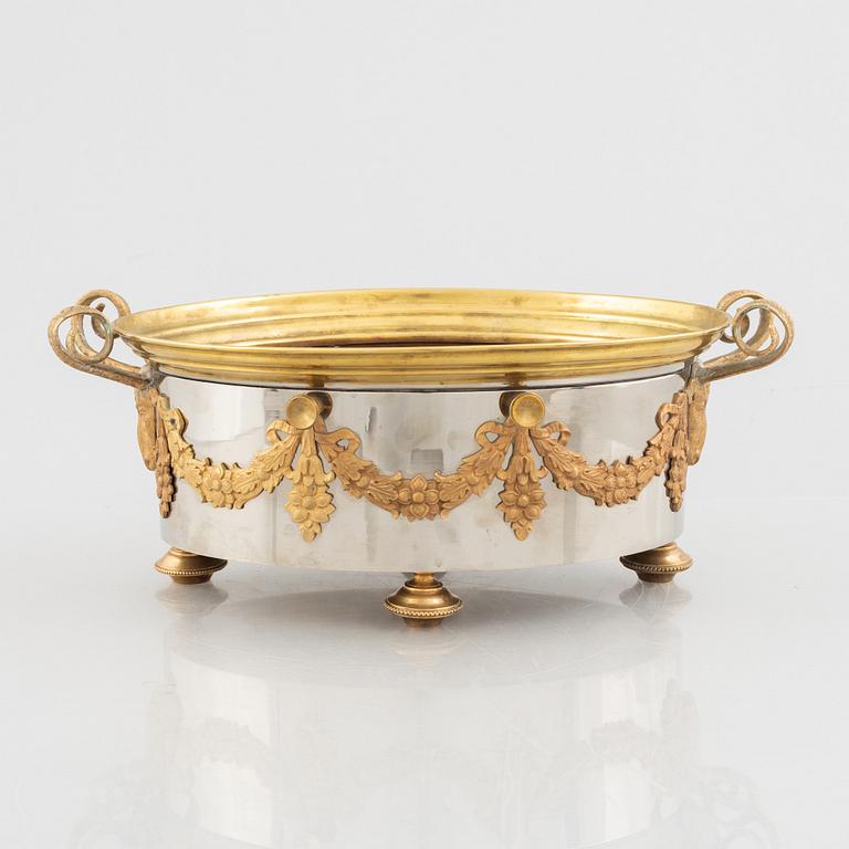 A jardinière, Skultuna Messingsbruk, Sweden, circa 1900.