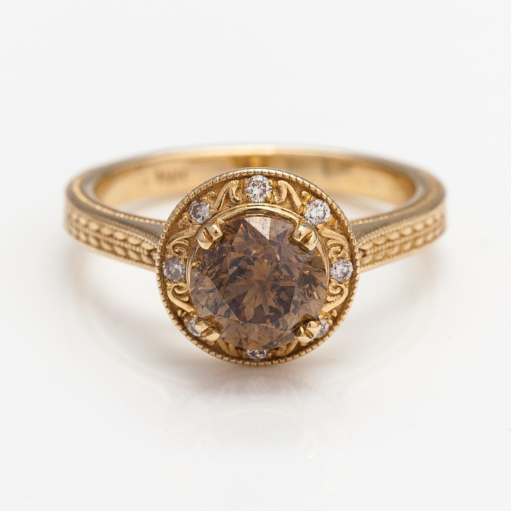 Sormus, 14K kultaa, timantteja n. 1.54 ct yht.
