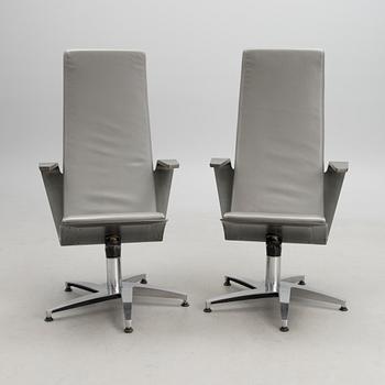 PENTTI HAKALA, nojatuolipari, Sessel 99-01, Avarte.