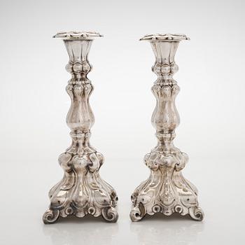 A pair of baroque style silver candlesticks, Hopeatehdas Oy, Helsinki 1947.