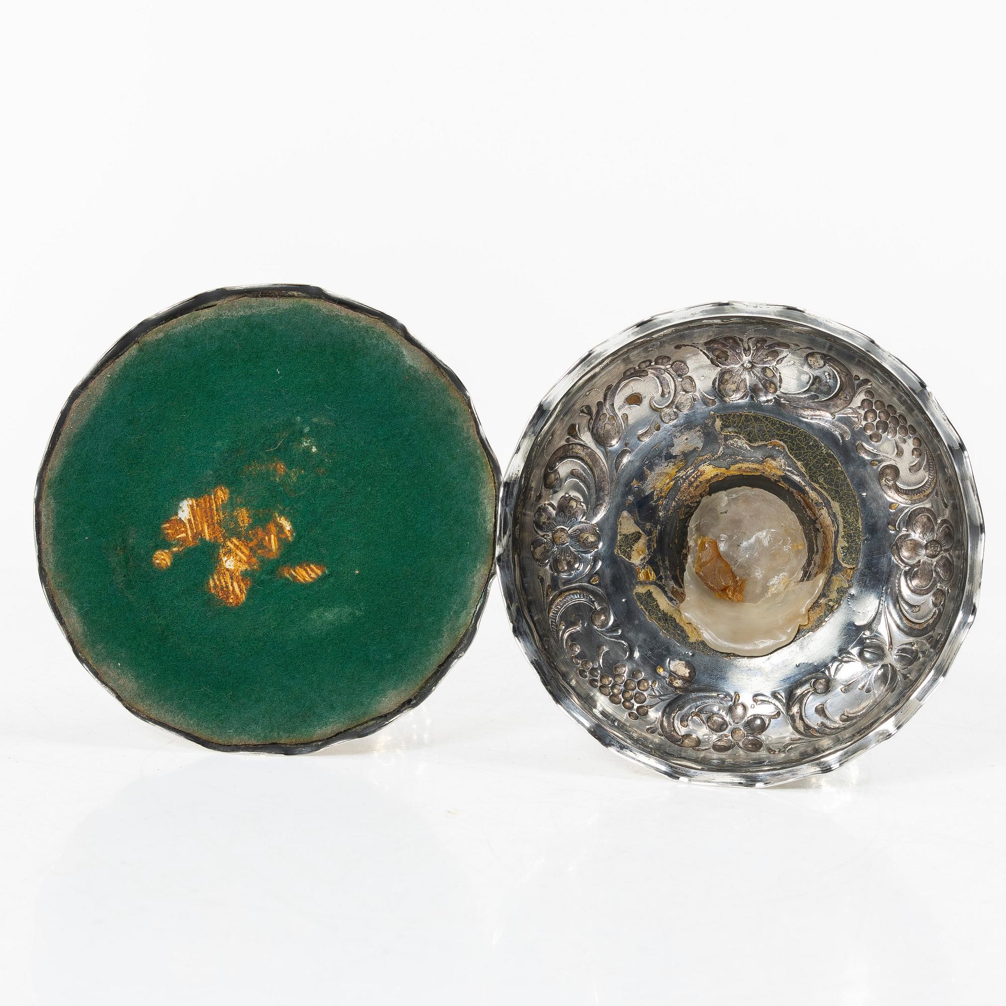 A pair of Swedish silver candelsticks, Baroque style, Silver, Tenn & Silver Ab, Gothenburg 1948.