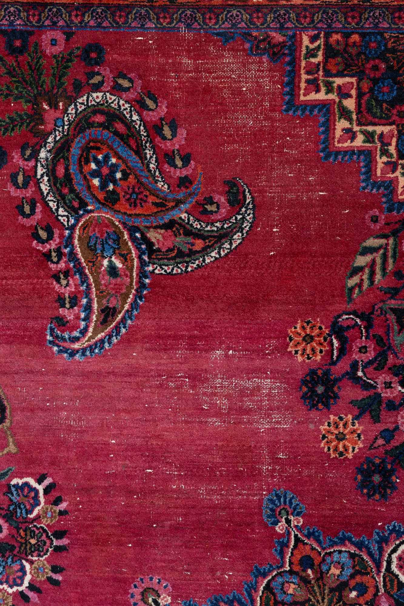 Matta,  ca 315 x 210 cm.