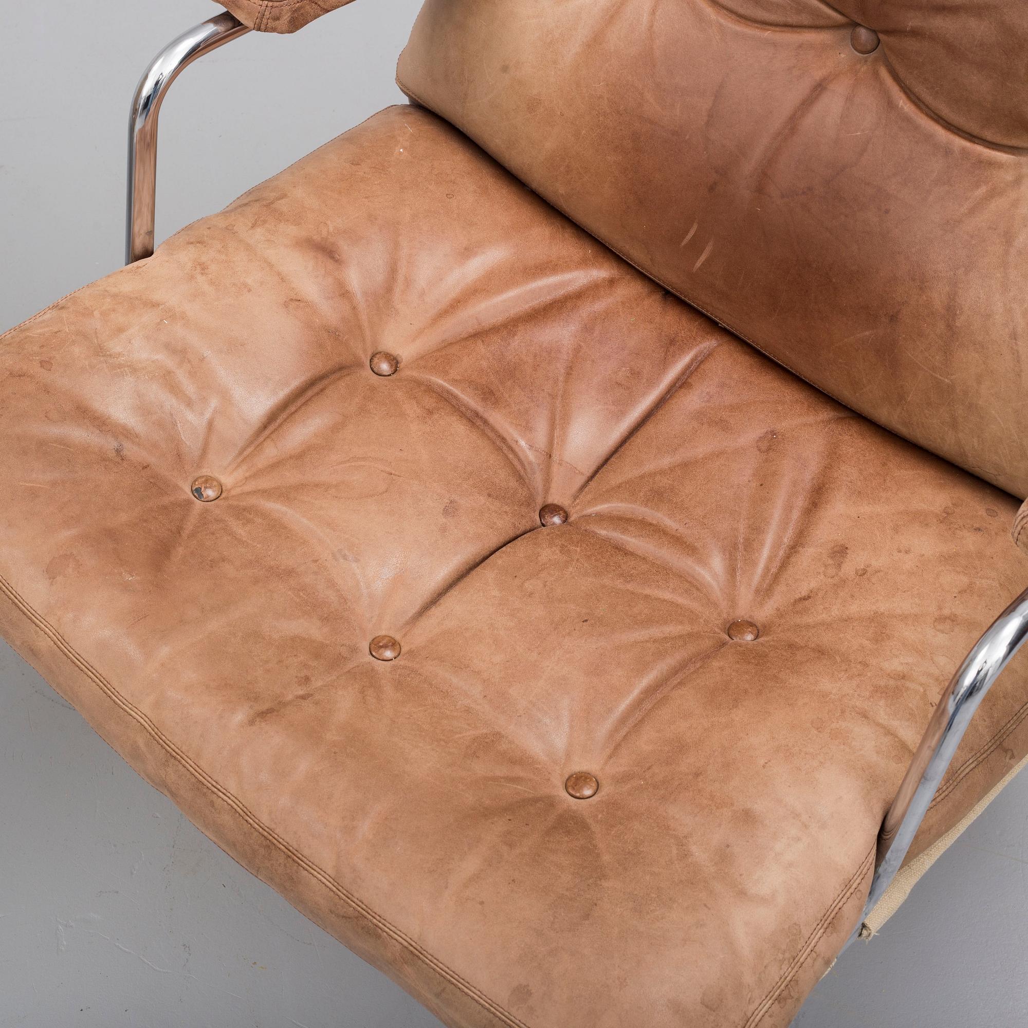 BRUNO MATSSON, fåtöljer, ett par, "Karin". DUX.