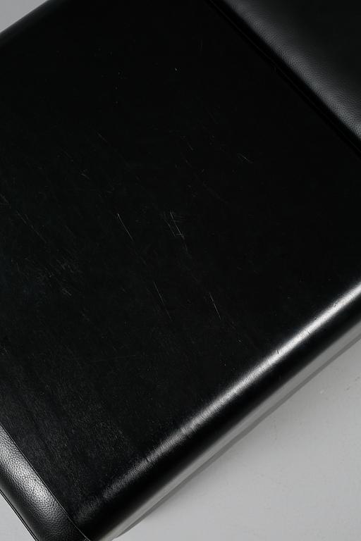 FOTPALL, "Stressless dubbel", Ekornes, 2000-tal.