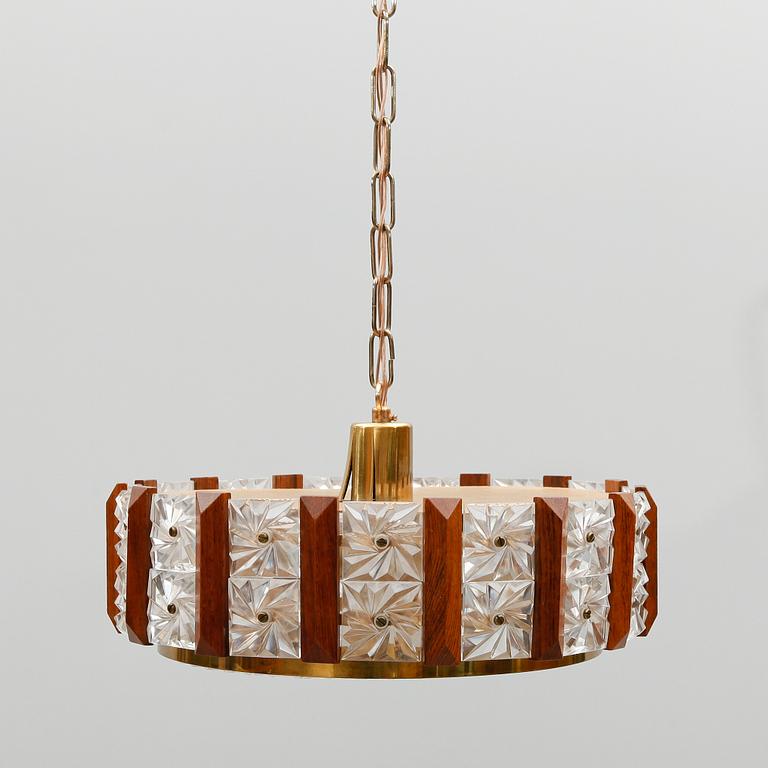 TAKLAMPA, möjligen Orrefors. Höjd 20 cm.