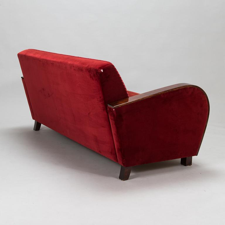 Soffmöblemang, 3 delar, jubileumsmodell "Pormestari" (Borgmästren) för Asko 1993.