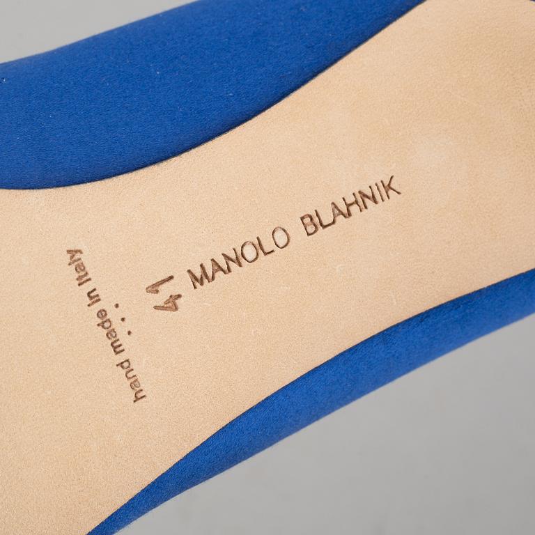 Manolo Blahnik, a pair of royal Blue satin 'Hangisi' shoes, 2020, size 41.