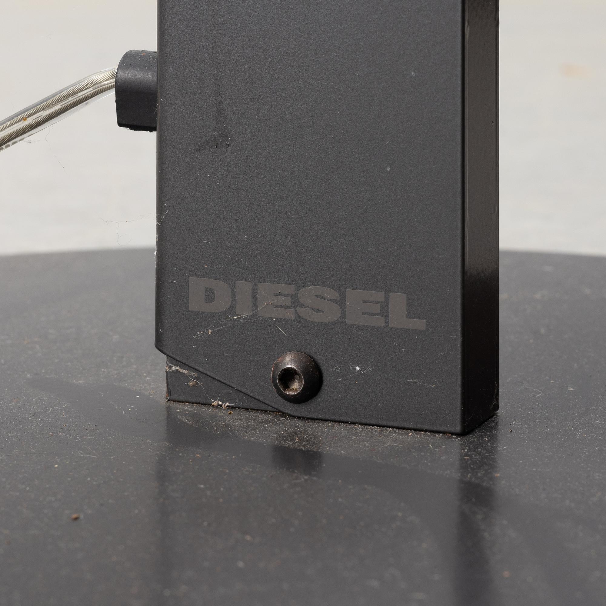 Golvlampa, "Fork", Diesel & Foscarini, samtida.