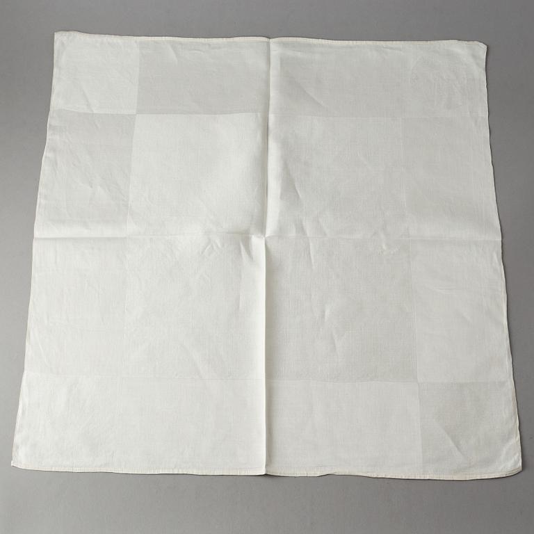 A tablecloth and napkins, 6 pcs., linen damask, "Nobel", Klässbols Linneväveri.