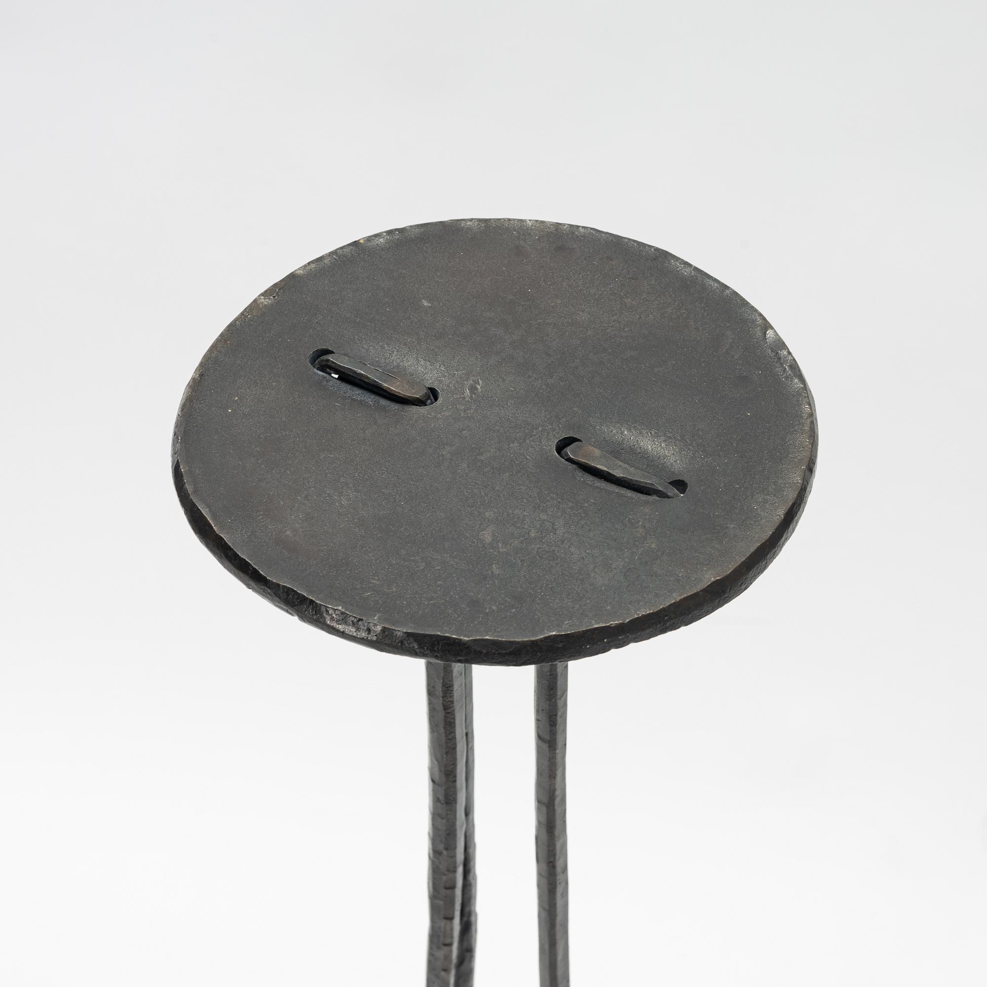 A cast iron pedestal, 20th century.