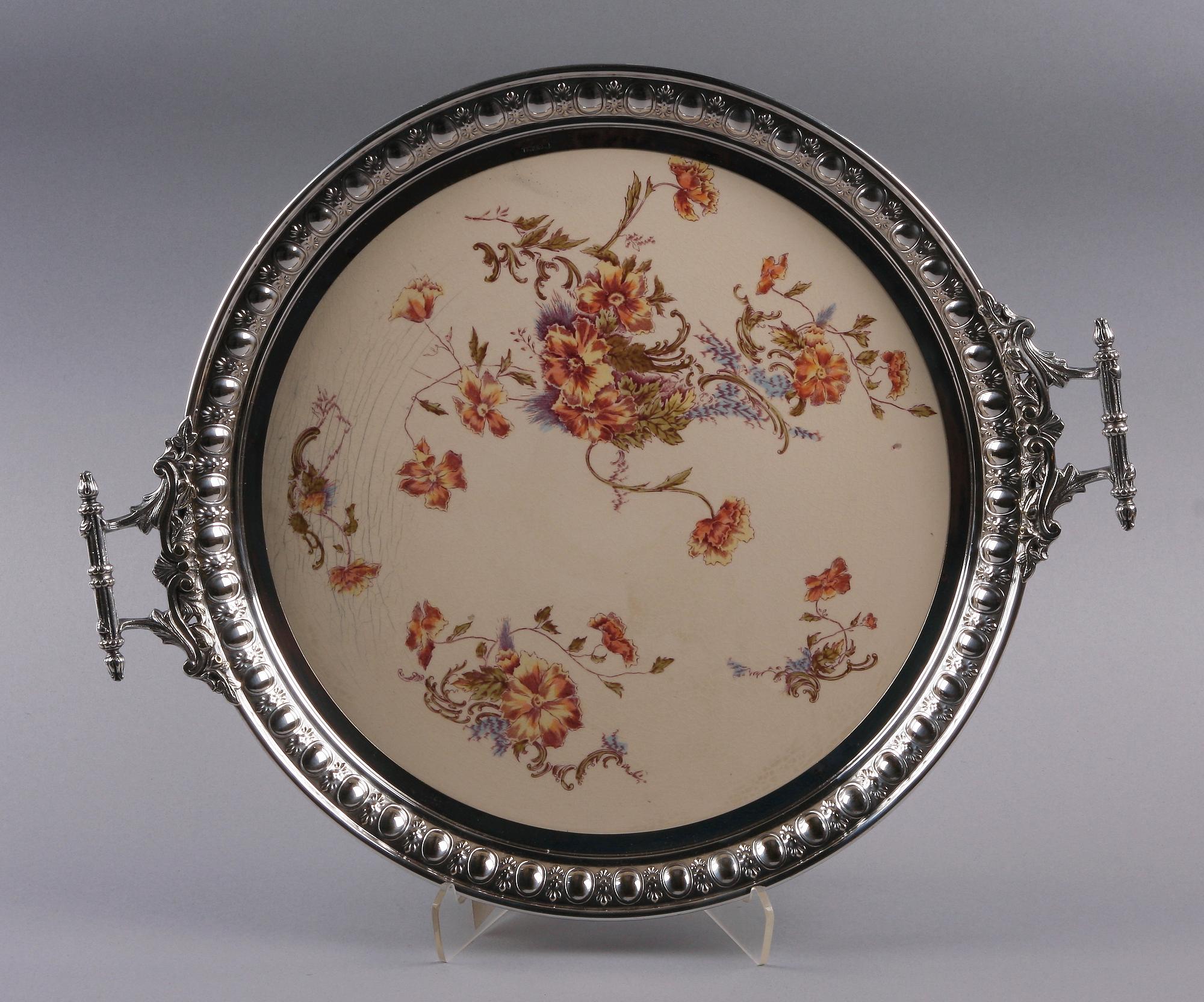 BRICKA, flintgods o nysilver, Rörstrand samt Östberg & L, sekelskiftet 1900.