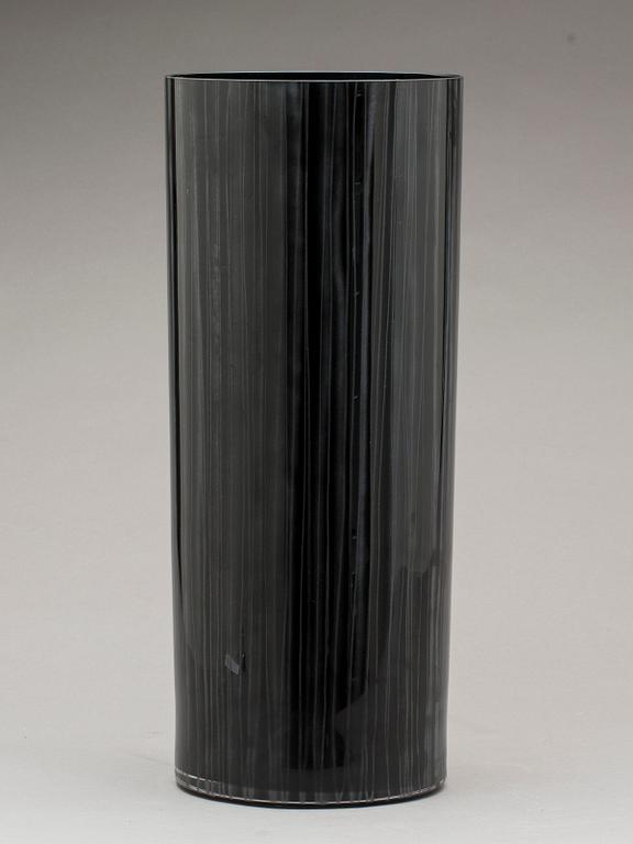 VAS, glas, Ingegerd Råman, Orrefors, signerad.