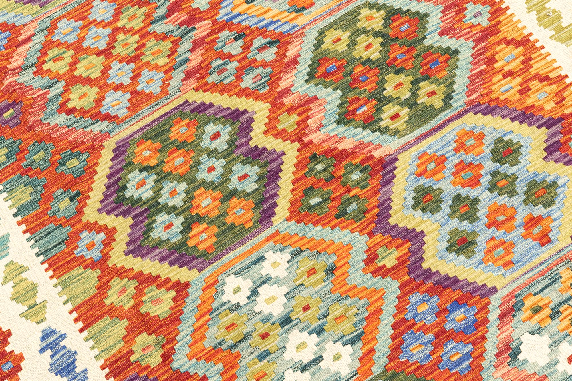 Carpet, Kilim, ca 293 x 203 cm.
