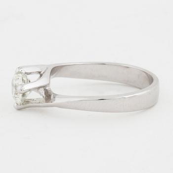 A briliant cut diamond ring.