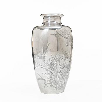 A silver vase, Japan, Meiji (1862-1912) or Tiasho (1912-1926).