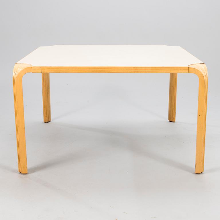 ALVAR AALTO, SOHVAPÖYTÄ, Artek.