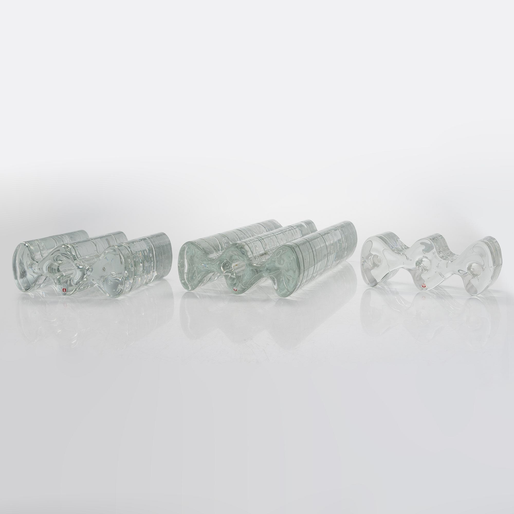 Timo Sarpaneva, Glasskulptur / ljusstakar, 3 st. Arkipelago-serien. Sign. Timo Sarpaneva.